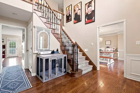 Entry Way - 1521 Broadmoor, Mattoon, IL 61938 photo 1 of 4