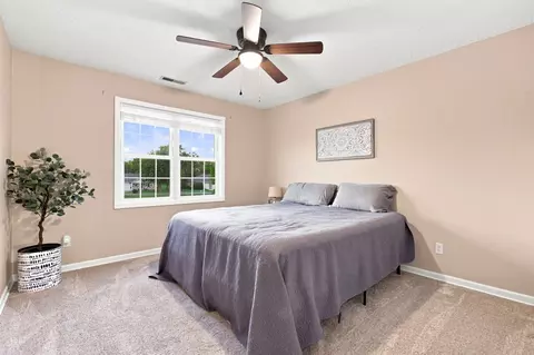 Bedroom - 1521 Broadmoor, Mattoon, IL 61938 photo 4 of 4