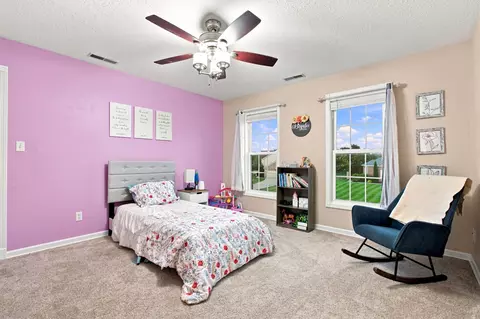 Bedroom - 1521 Broadmoor, Mattoon, IL 61938 photo 3 of 4