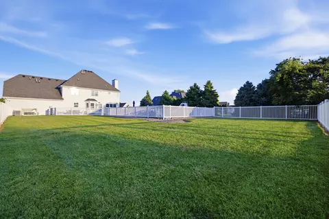 Exterior - 1521 Broadmoor, Mattoon, IL 61938 photo 6 of 6