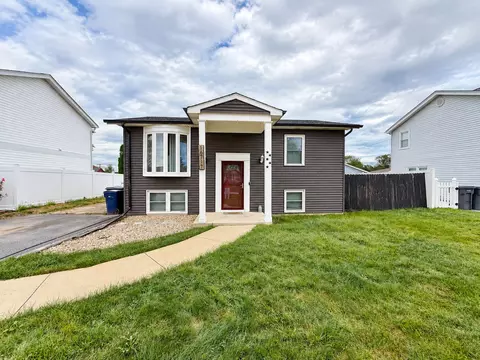 16717 Hobart Ave, Orland Hills, IL 60487