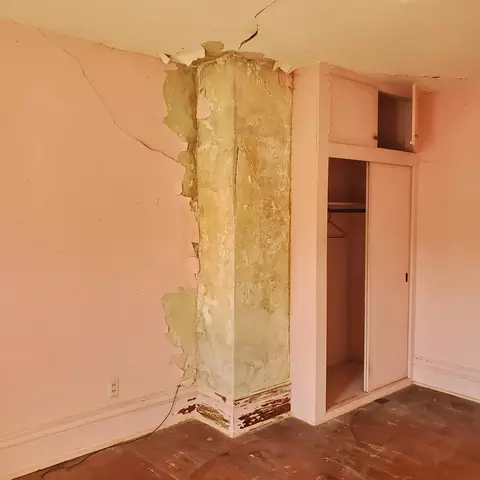Bedroom - 255 E Concord St, Sheldon, IL 60966 photo 6 of 12