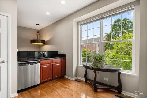 Kitchen - 803 Brodhead Dr, Aurora, IL 60504 photo 2 of 3
