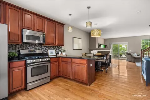 Kitchen - 803 Brodhead Dr, Aurora, IL 60504 photo 3 of 3