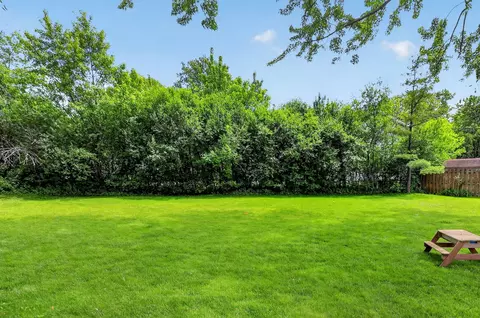 Exterior - 1905 Cheshire Ln, Wheaton, IL 60189 photo 5 of 5