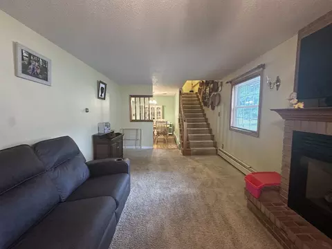 Living - 402 E Belleville Ave, Christopher, IL 62822 photo 1 of 5