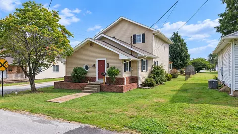 Other - 402 E Belleville Ave, Christopher, IL 62822 photo 1 of 10