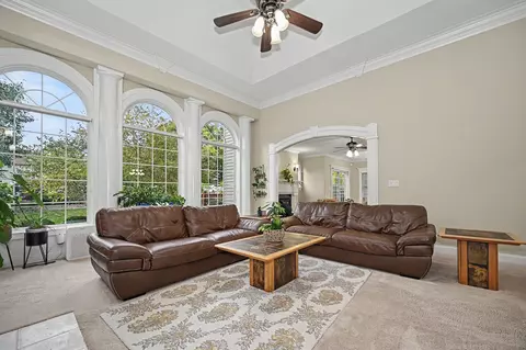 Living - 18 Stonebrook Ct, Bloomington, IL 61704 photo 3 of 14