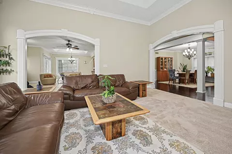 Living - 18 Stonebrook Ct, Bloomington, IL 61704 photo 8 of 14