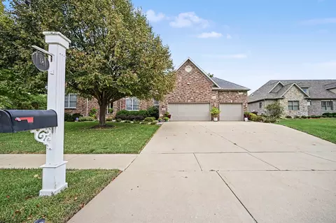 Exterior - 18 Stonebrook Ct, Bloomington, IL 61704 photo 16 of 30