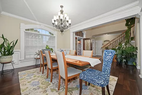 Dining - 18 Stonebrook Ct, Bloomington, IL 61704 photo 4 of 10