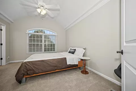 Bedroom - 18 Stonebrook Ct, Bloomington, IL 61704 photo 6 of 10