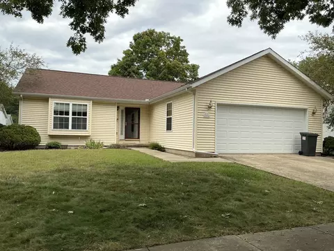 2206 E Pennsylvania Ave, Urbana, IL 61802