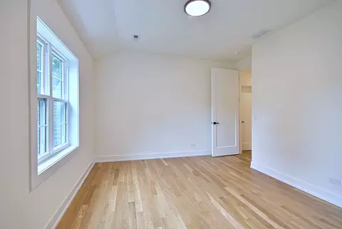 Bedroom - 310 N Nottingham Ave, Glenview, IL 60025 photo 3 of 10