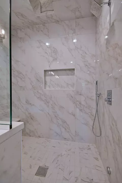 Bath - 310 N Nottingham Ave, Glenview, IL 60025 photo 11 of 15