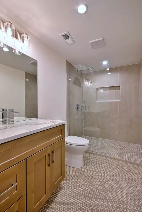 Bath - 310 N Nottingham Ave, Glenview, IL 60025 photo 15 of 15