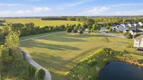 View/Area - 25501 W Cerena Cir, Plainfield, IL 60586 photo 2 of 9