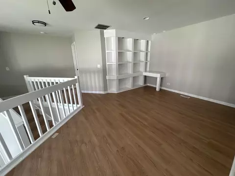 Living - 4806 Turnberry Dr, Hoffman Estates, IL 60010 photo 7 of 7