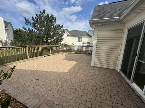 Other - 4806 Turnberry Dr, Hoffman Estates, IL 60010 photo 2 of 3
