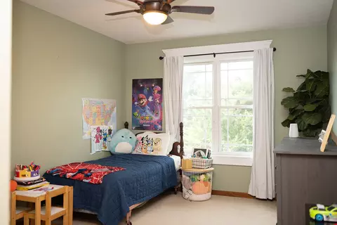 Bedroom - 917 Eddy Rd, Bloomington, IL 61704 photo 8 of 11