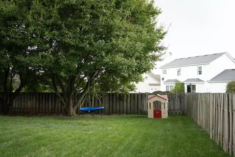 Exterior - 917 Eddy Rd, Bloomington, IL 61704 photo 2 of 7