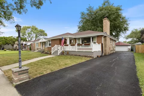 9643 S Richmond Ave, Evergreen Park, IL 60805