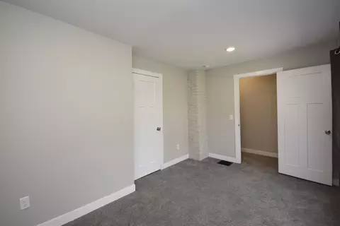 Bedroom - 406 E Willow St, Normal, IL 61761 photo 5 of 11