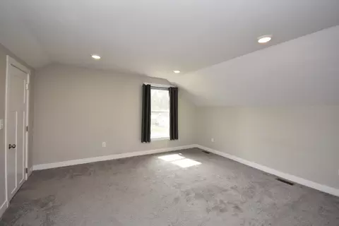 Bedroom - 406 E Willow St, Normal, IL 61761 photo 8 of 11