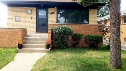 460 Crandon Ave, Calumet City, IL 60409