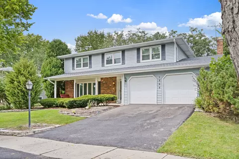 1720 Bolson Dr, Downers Grove, IL 60516