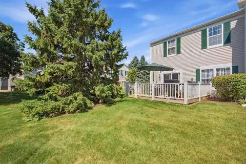 Exterior - 4160 Oak Tree Ln, Plainfield, IL 60586 photo 3 of 4