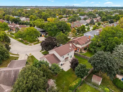 View/Area - 2334 Phillips Dr, Glenview, IL 60026 photo 1 of 2