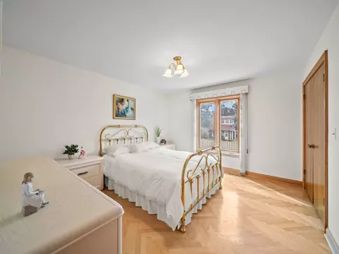 Bedroom - 2334 Phillips Dr, Glenview, IL 60026 photo 4 of 4