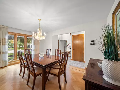 Dining - 2334 Phillips Dr, Glenview, IL 60026 photo 1 of 3