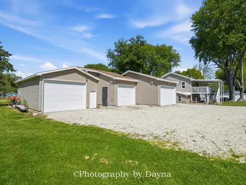 Exterior - 6340 E River Ct, Kankakee, IL 60901 photo 2 of 6