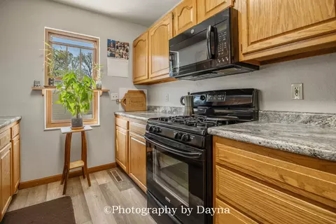 Kitchen - 6340 E River Ct, Kankakee, IL 60901 photo 2 of 4