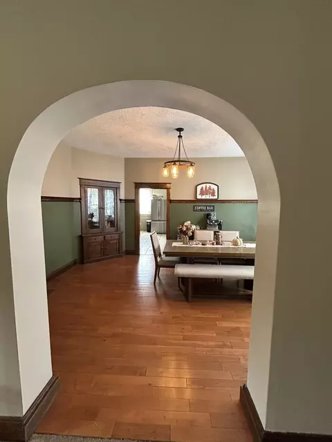 Dining - Undisclosed, Fithian, IL 61844 photo 1 of 5
