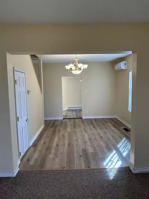 Living - 11014 E 1500 North Rd, Fairmount, IL 61841 photo 11 of 18