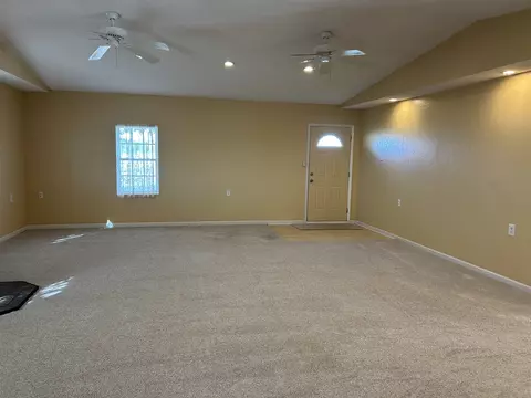 Living - 11014 E 1500 North Rd, Fairmount, IL 61841 photo 8 of 18