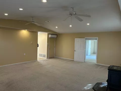 Living - 11014 E 1500 North Rd, Fairmount, IL 61841 photo 9 of 18