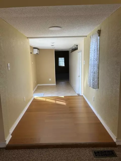 Entry Way - 11014 E 1500 North Rd, Fairmount, IL 61841 photo 1 of 10