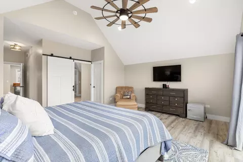 Bedroom - 41 Great Loop Dr, Ottawa, IL 61350 photo 4 of 6