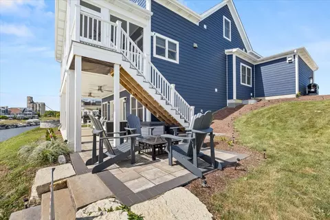 Exterior - 41 Great Loop Dr, Ottawa, IL 61350 photo 17 of 29