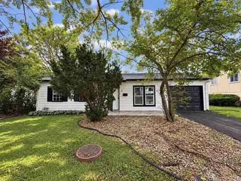 4241 Greenbrier Ln, Richton Park, IL 60471