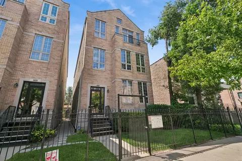 4426 S Calumet Ave #G, Chicago, IL 60653