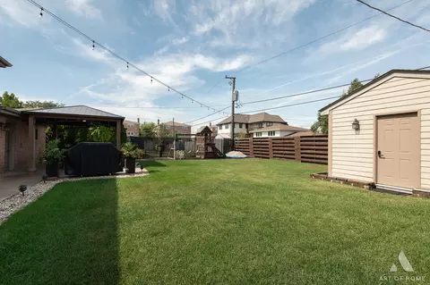 Exterior - 7934 W 81st Pl, Bridgeview, IL 60455 photo 3 of 10