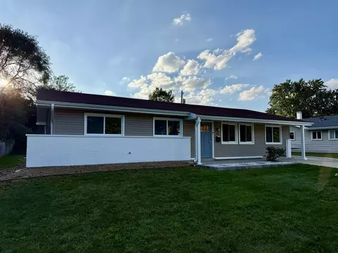 Exterior - 1420 Cooper Rd, Hoffman Estates, IL 60169 photo 2 of 5