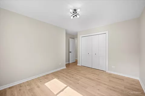 Bedroom - 1420 Cooper Rd, Hoffman Estates, IL 60169 photo 4 of 6