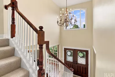 Entry Way - 3601 Windmere Ln, Johnsburg, IL 60051 photo 3 of 5
