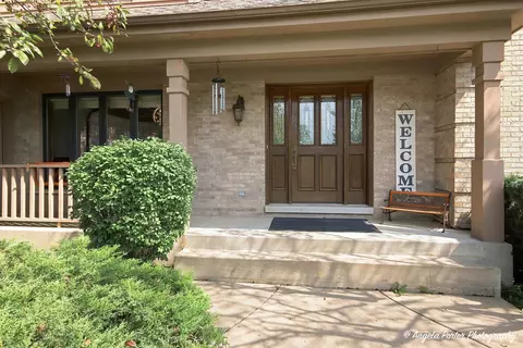 1823 Charnbrook Dr, Johnsburg, IL 60051 photo 2